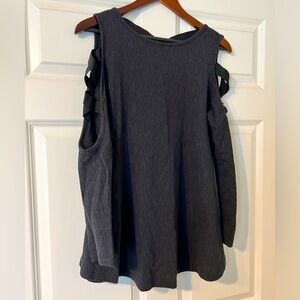 Women’s boutique cold shoulder blouse with strap details size small